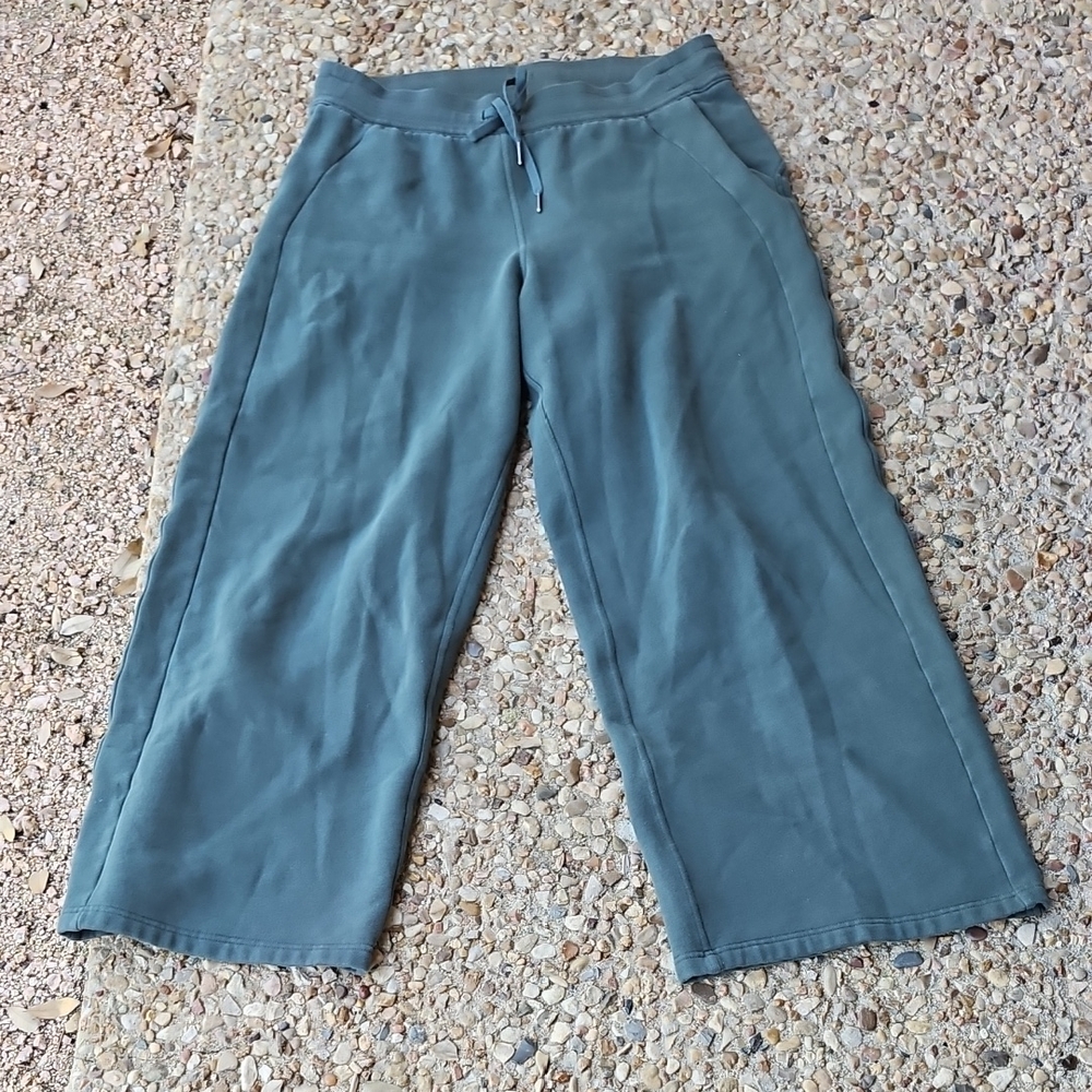 lululemon Women's Dusty Green Wide-Leg Drawstring Sweatpants with Pockets 12